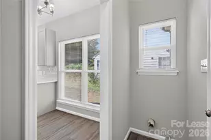 9119 Stone Abbey Pl, Charlotte, NC 28215 - Photo 23