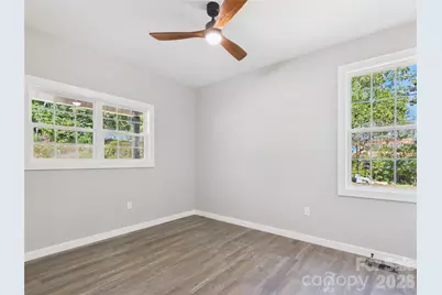 311 Falls Avenue, Granite Falls, NC 28630 - Photo 9