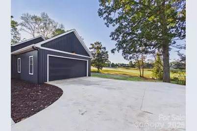 311 Falls Avenue, Granite Falls, NC 28630 - Photo 23