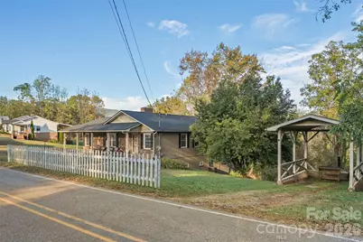213 Oakmont Drive, Canton, NC 28716 - Photo 5