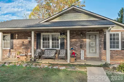 213 Oakmont Drive, Canton, NC 28716 - Photo 3