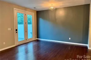 9441 Glenburn Ln, Charlotte, NC 28278 - Photo 17