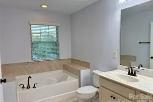9441 Glenburn Ln, Charlotte, NC 28278 - Photo 31