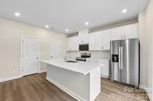 1547 31st St NE, Conover, NC 28613 - Photo 9