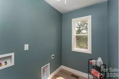 12 Crestfield Avenue, Asheville, NC 28804 - Photo 11
