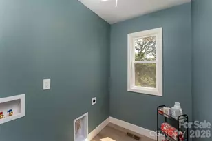 12 Crestfield Ave, Asheville, NC 28804 - Photo 11