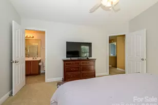 9833 Coatbridge Dr, Charlotte, NC 28269 - Photo 25