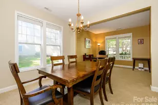9833 Coatbridge Dr, Charlotte, NC 28269 - Photo 9