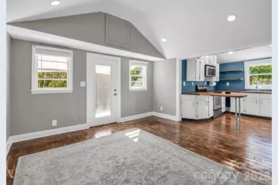 51 Shepherd Street, Tryon, NC 28782 - Photo 7