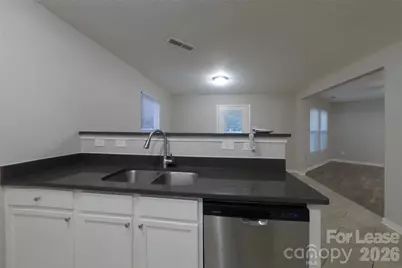 301 Ranlo Avenue, Gastonia, NC 28054 - Photo 5