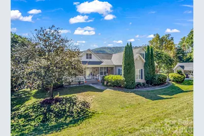 215 N Crab Meadow Drive, Hendersonville, NC 28739 - Photo 7