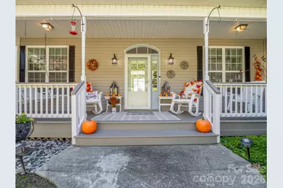 215 N Crab Meadow Drive, Hendersonville, NC 28739 - Photo 45