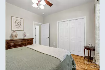 215 N Crab Meadow Drive, Hendersonville, NC 28739 - Photo 37