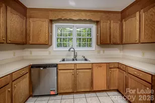 7589 Monbo Rd, Catawba, NC 28609 - Photo 13