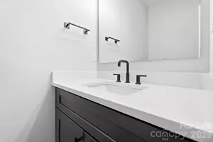 3217 Credenza Rd, Charlotte, NC 28208 - Photo 17