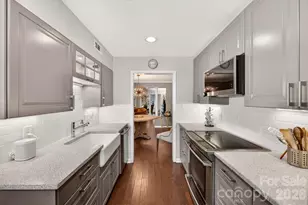5807 Sharon Rd, Charlotte, NC 28210 - Photo 7