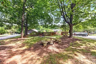 5807 Sharon Rd, Charlotte, NC 28210 - Photo 45
