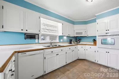 2130 Greenleaf Drive, Gastonia, NC 28054 - Photo 7