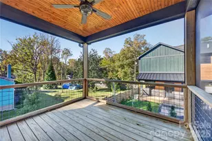 1011 Fassifern Ct, Hendersonville, NC 28791 - Photo 25