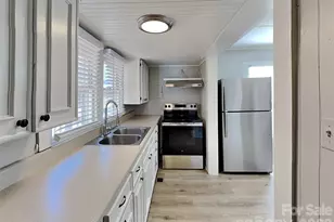 404 E Mills Ave, Mooresville, NC 28115 - Photo 7