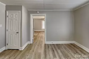 404 E Mills Ave, Mooresville, NC 28115 - Photo 11