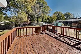 404 E Mills Ave, Mooresville, NC 28115 - Photo 17