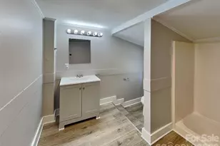 404 E Mills Ave, Mooresville, NC 28115 - Photo 15