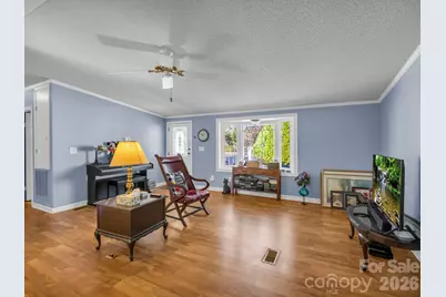 528 Riverwind Drive, Hendersonville, NC 28739 - Photo 13