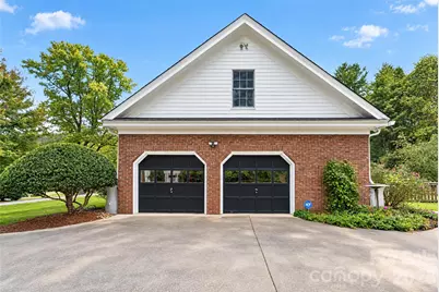 2715 Brevard Road, Hendersonville, NC 28791 - Photo 33