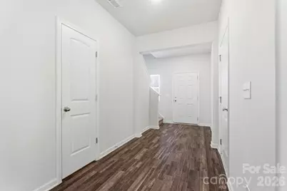 5335 Upton Place, Charlotte, NC 28215 - Photo 3
