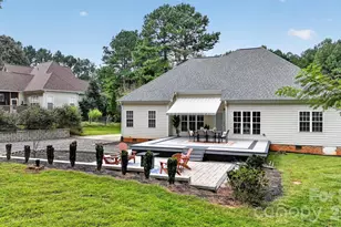 122 Maple View Dr, Troutman, NC 28166 - Photo 7