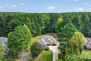 122 Maple View Dr, Troutman, NC 28166 - Photo 3