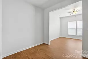 5315 Jocelyn Ln, Charlotte, NC 28269 - Photo 15