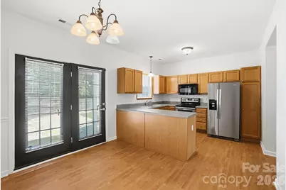 5315 Jocelyn Lane, Charlotte, NC 28269 - Photo 13