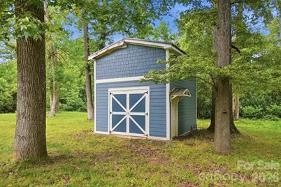 6308 Covecreek Drive, Charlotte, NC 28215 - Photo 25