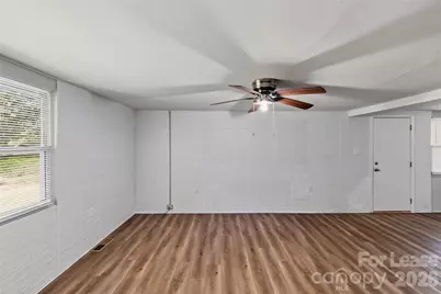3538 Fincher Boulevard #B, Charlotte, NC 28269 - Photo 9