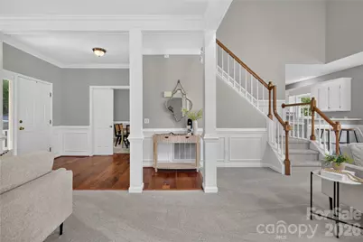 4711 Beech Crest Place, Charlotte, NC 28269 - Photo 9