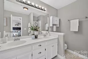 4711 Beech Crest Pl, Charlotte, NC 28269 - Photo 25