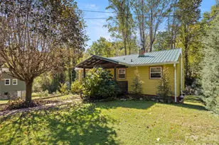 21 Rosemary Rd, Asheville, NC 28806 - Photo 1