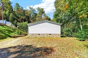 1685 Arbuckle Rd, Burnsville, NC 28714 - Photo 3