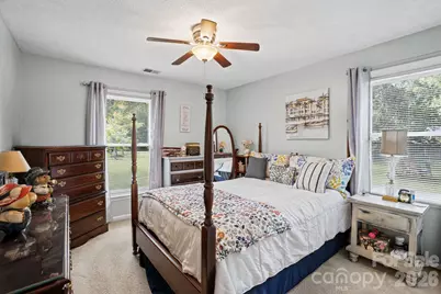 11210 Walking Horse Lane, Charlotte, NC 28215 - Photo 19
