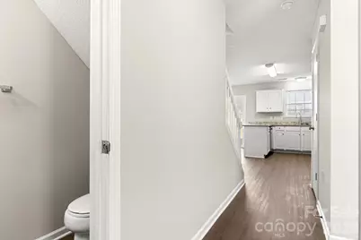2303 Highland Park Drive, Charlotte, NC 28269 - Photo 7