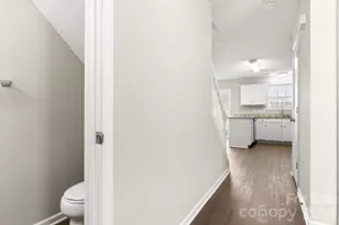 2303 Highland Park Dr, Charlotte, NC 28269 - Photo 7