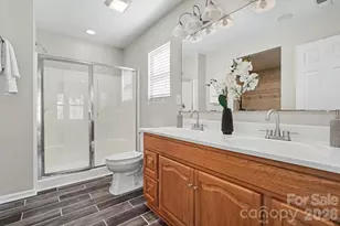15705 Lakepoint Forest Dr, Charlotte, NC 28278 - Photo 17