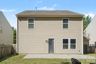 15705 Lakepoint Forest Dr, Charlotte, NC 28278 - Photo 23