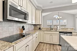 [Address not provided], Charlotte, NC 28208 - Photo 15