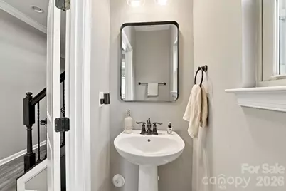 [Address not provided], Charlotte, NC 28208 - Photo 17