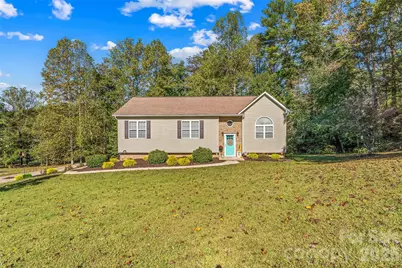 3105 Lyndhurst Drive, Lenoir, NC 28645 - Photo 1