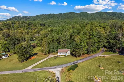 3105 Lyndhurst Drive, Lenoir, NC 28645 - Photo 3