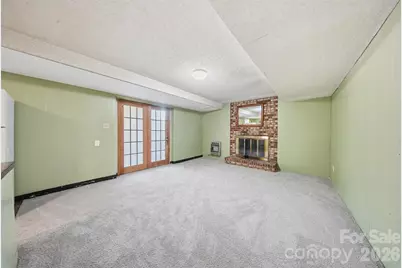807 N Oakland Street, Dallas, NC 28034 - Photo 31